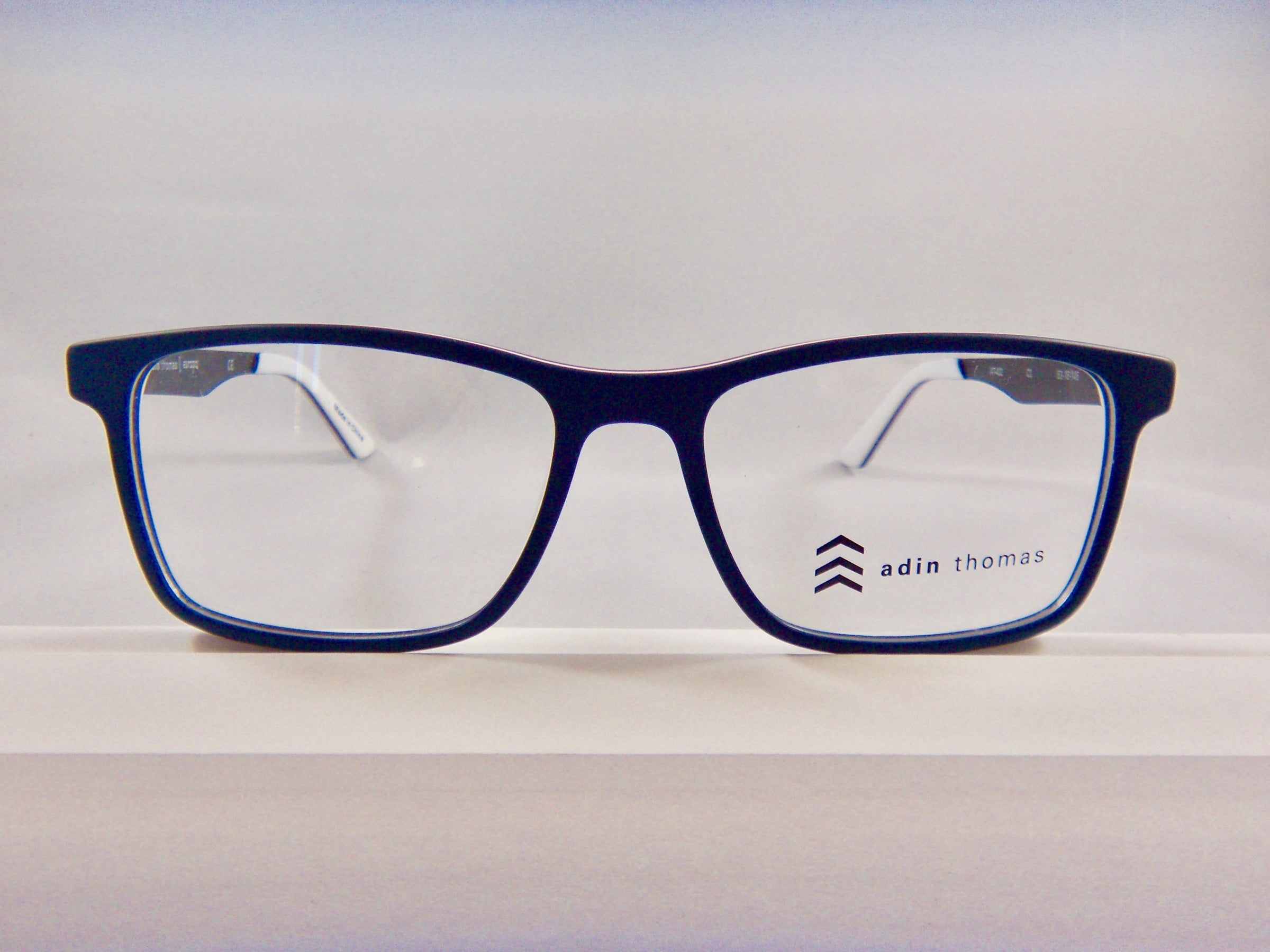 New Adin Thomas AT-246 C1 Cocoa Stripe Eyeglasses 52/16/135 Adin Thomas AT550 Eyeglasses main image 2